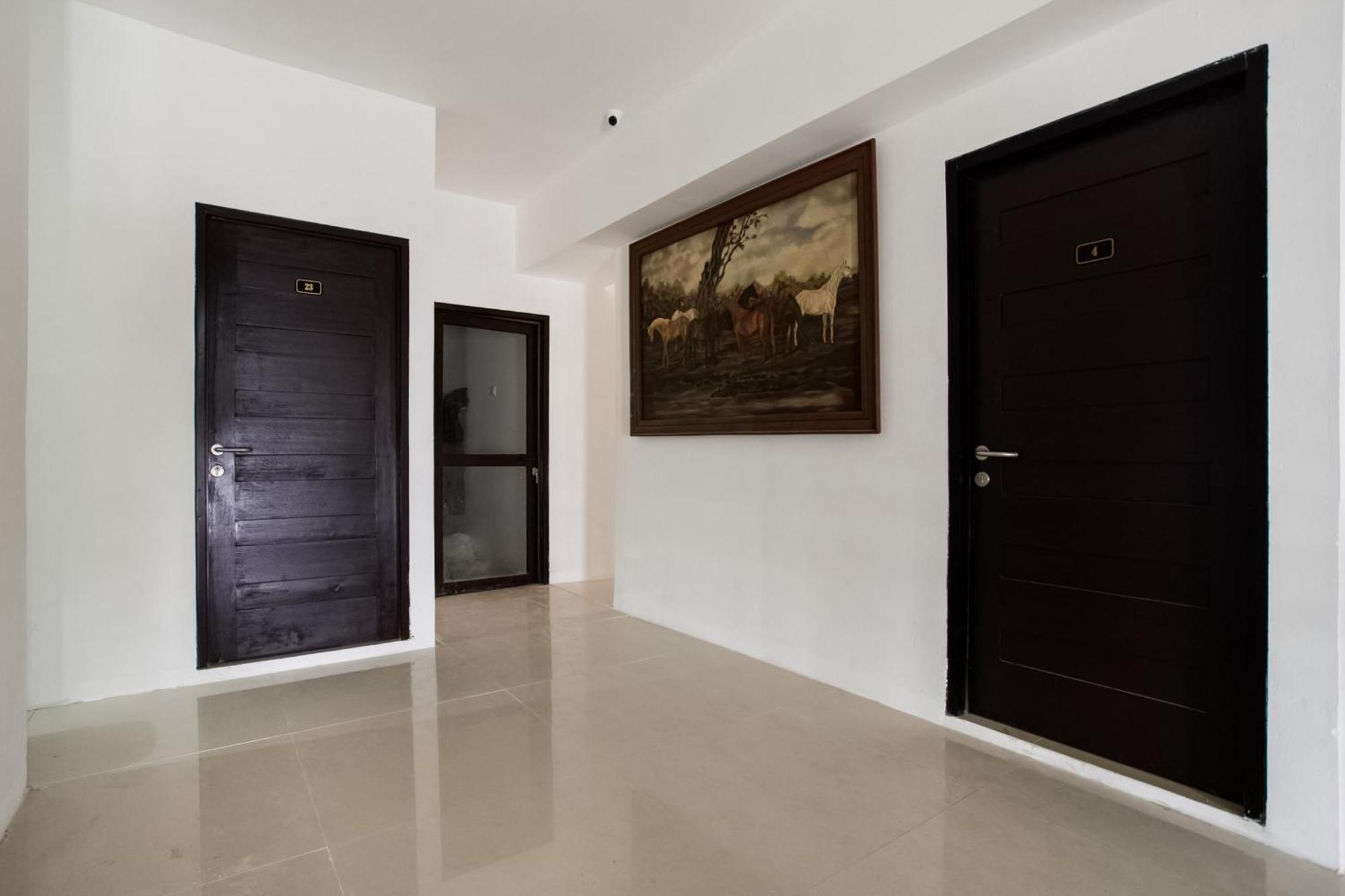 Super Oyo Capital O 3463 Hotel