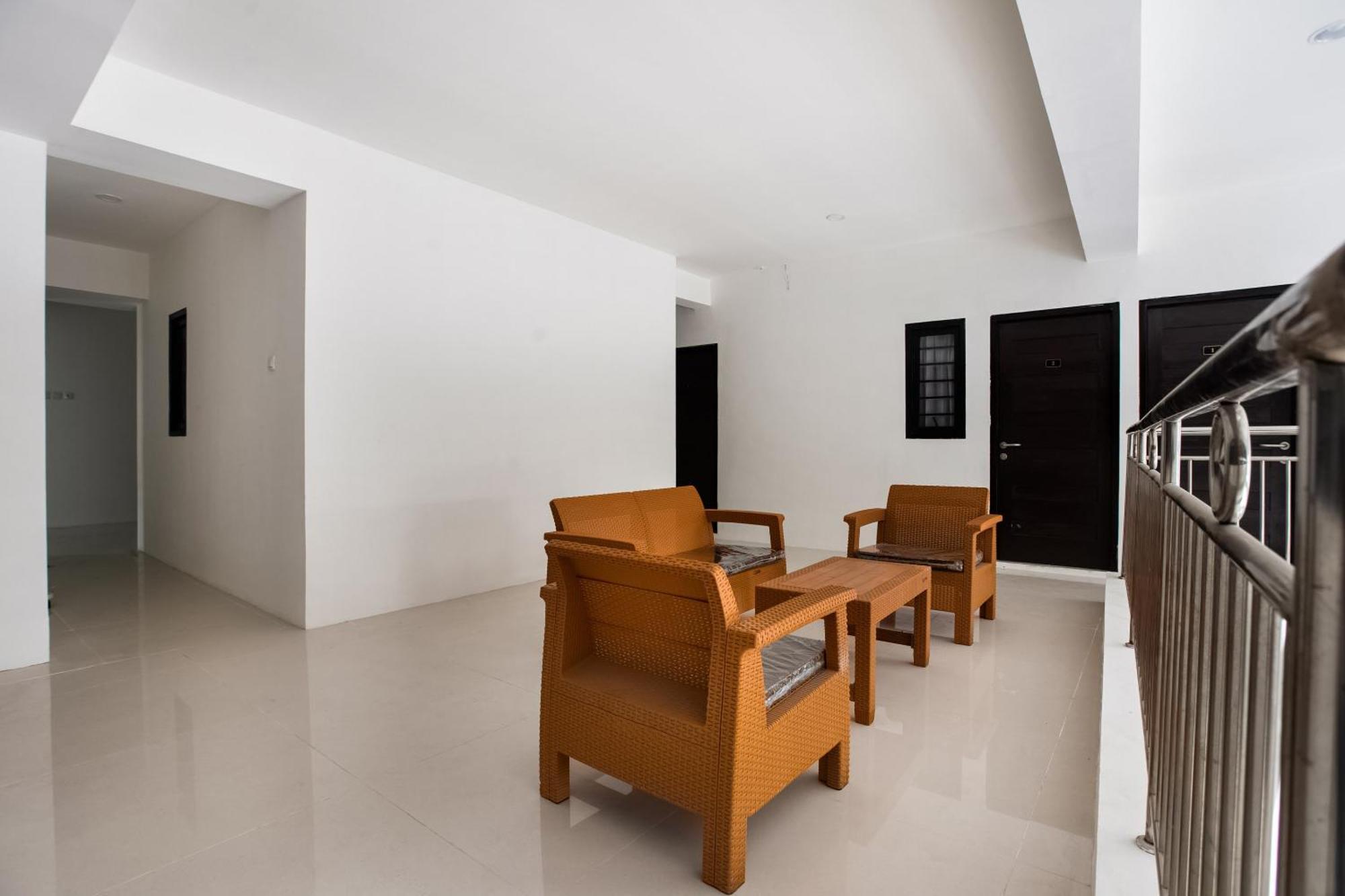 Super Oyo Capital O 3463 Hotel